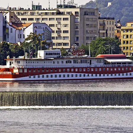 Albatros Botel