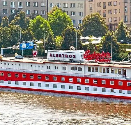 Albatros Prága