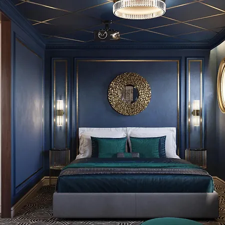 Albatros Botel 3*