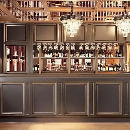 Albatros Botel 3*