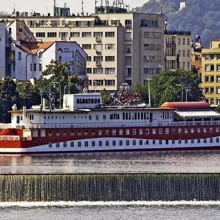 Båthotell Albatros Prag