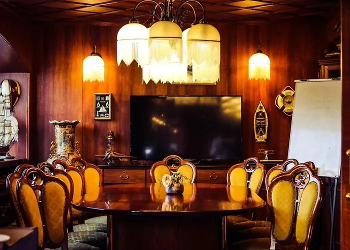 船上ホテル Albatros 3*