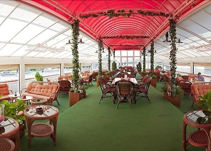 船上ホテル Albatros