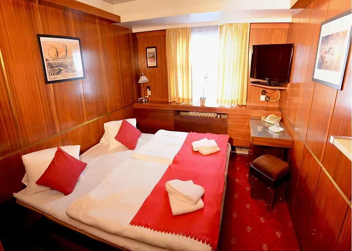 船上ホテル Albatros