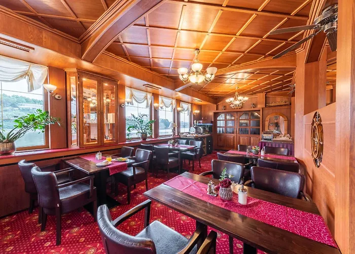 Albatros 船上ホテル プラハ