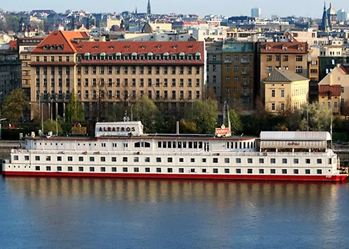 Albatros 船上ホテル プラハ