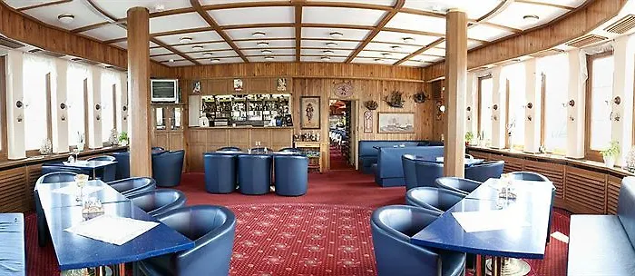 Albatros 船上ホテル プラハ