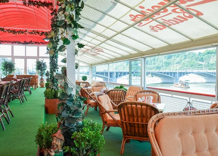 Albatros 船上ホテル