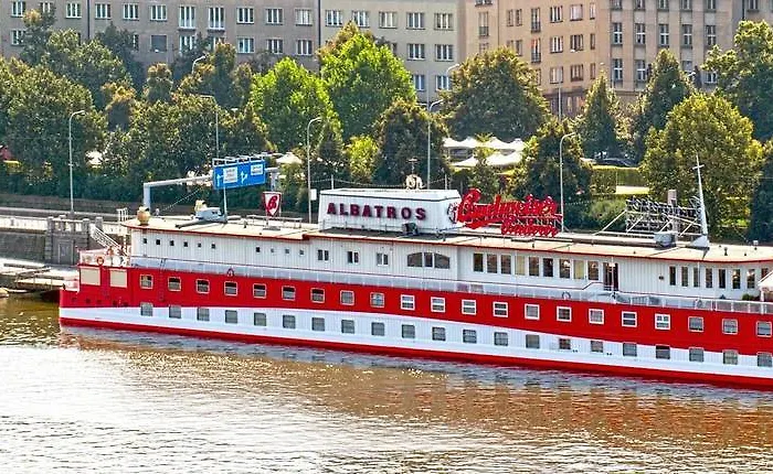 Albatros プラハ
