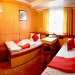 Albatros Bateau-hôtel 3*
