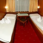 Albatros Bateau-hôtel
